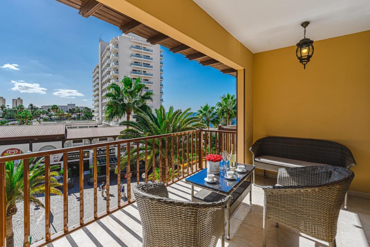 Amazing 3 Bedroom Apartment On The First Line Of The Best Las Americas Beach, Air Conditioner And Terrace Ocean View Playa de las Américas Eksteriør billede